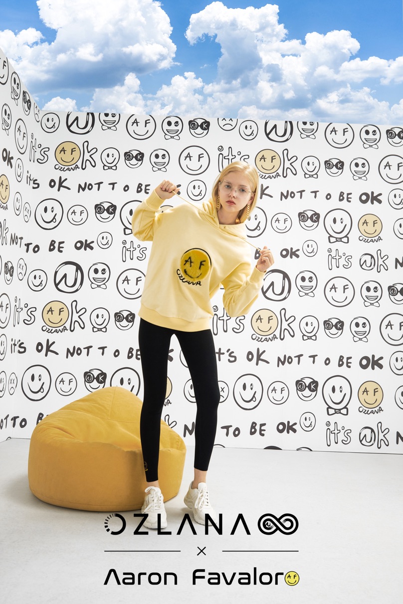 ozlana笑脸可拆水貂毛贴章清仓