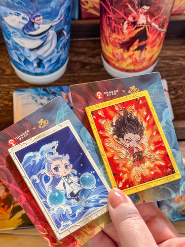 正品代购霸王茶姬新款联名哪吒之魔童降世镭射票徽章冰箱贴