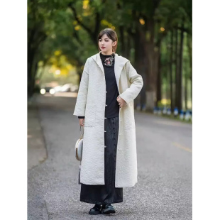 显瘦国风外套 文艺大码 复古盘扣加厚中长款 连帽风衣女秋冬新款