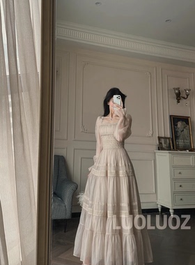 LUOLUOZ法式复古方领高级感仙女气质绝美网纱长袖收腰长款连衣裙