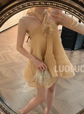 LUOLUOZ【花栖褶纱】挂脖绝美拼接蝴蝶结上衣＋半身短裙裤套装JF1