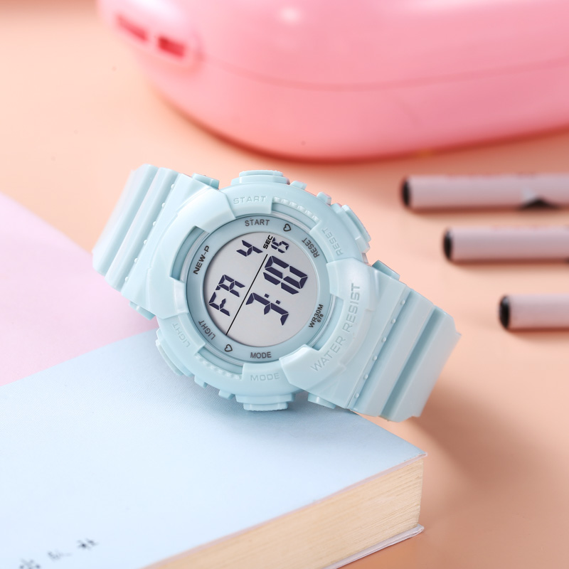 抖音简约新款防水夜光正品手表