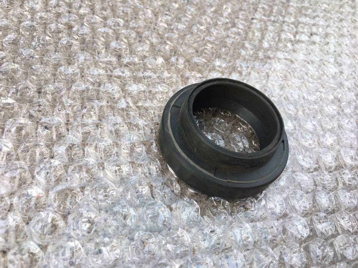 吉普配件/切诺基213/2500/2700变速箱后油封适用于2驱唐齿变速箱