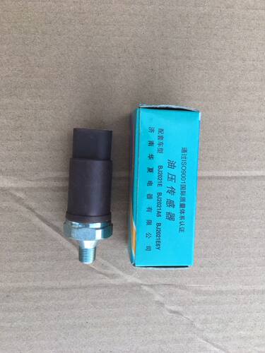吉普切诺基213/北京2500/2700机油感应塞机油传感器