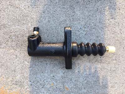 吉普配件/切诺基213/2500jeep2700离合器分泵适用于2.5排量