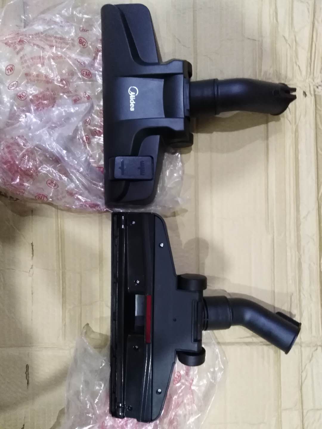 3卧式吸尘器地刷吸头配件美的