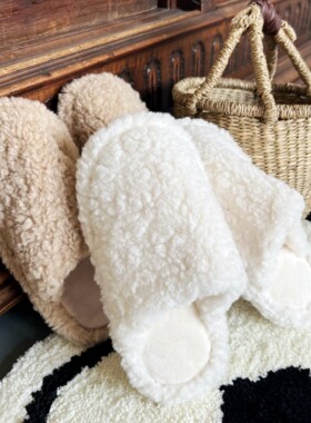 livingbank泰迪卷毛棉拖鞋澳洲暖绒家居鞋韩国ins风云朵感毛毛拖