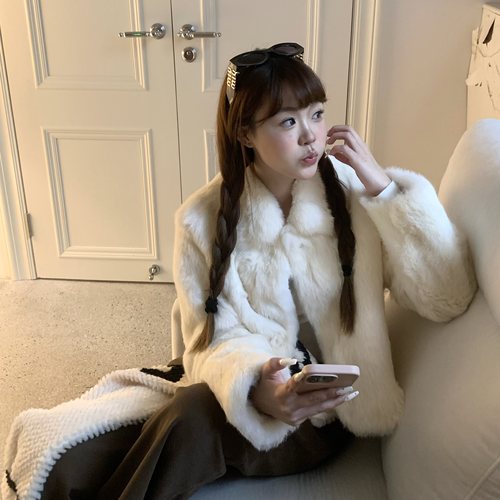 ARMOIRELIN 韩系翻领兔毛气质皮草保暖毛毛外套女上衣