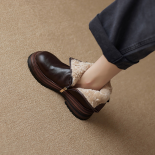 羊皮毛一体雪地靴女冬新款 短靴加绒加厚保暖圆头厚底侧拉链马丁靴