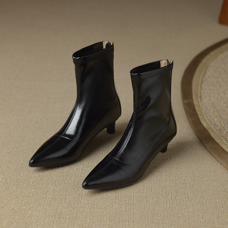 真皮尖头中跟瘦瘦短靴女秋冬新款细跟弹力靴百搭后拉链英伦风单靴