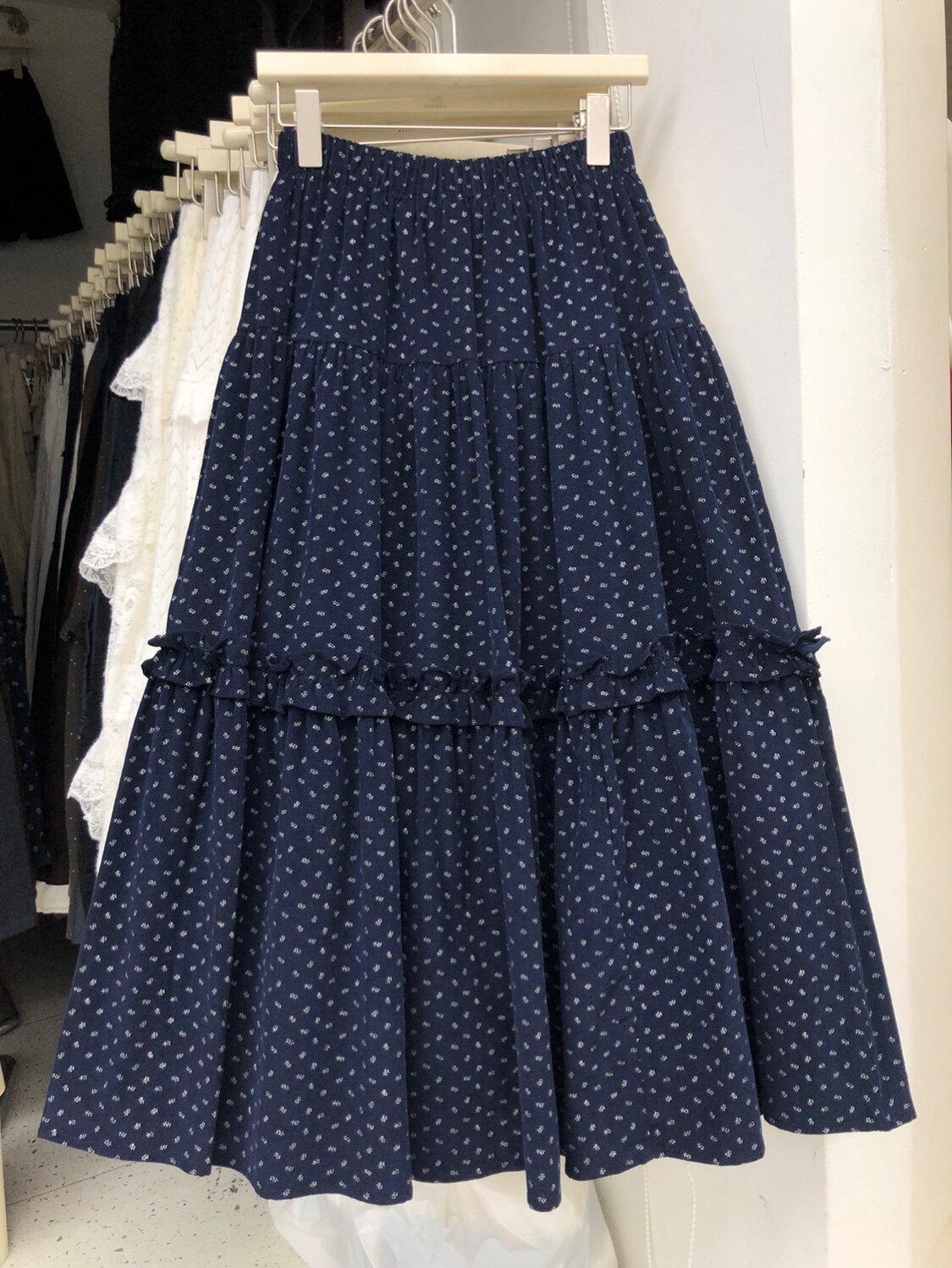 文艺森系小碎花灯芯绒半身裙伞裙