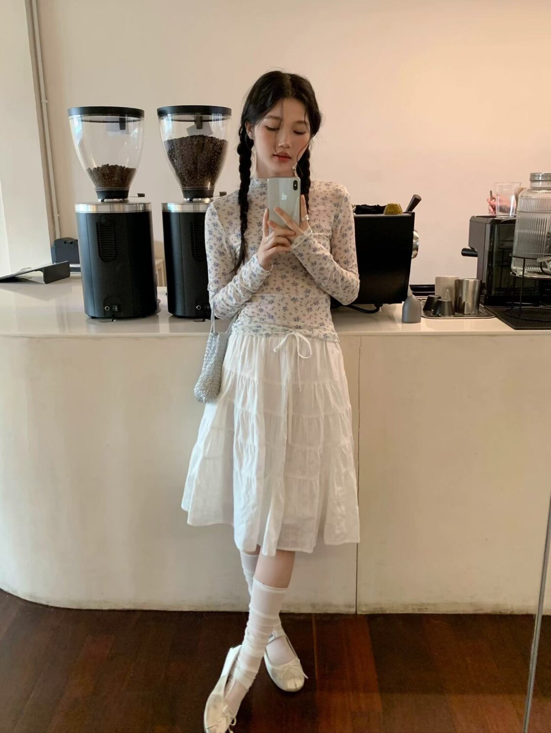 大摆裙中裙白色半身裙女春季2026新款高腰a字裙短裙巨好看半裙子