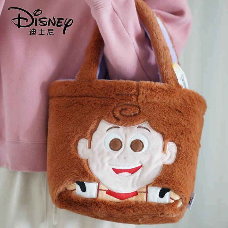 迪士尼抱抱龙火腿猪卡通毛绒包少女翻翻包可爱巴斯光年玩偶手提包