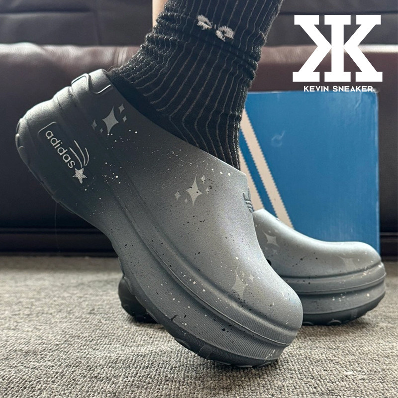 adidas休闲中跟包头拖鞋