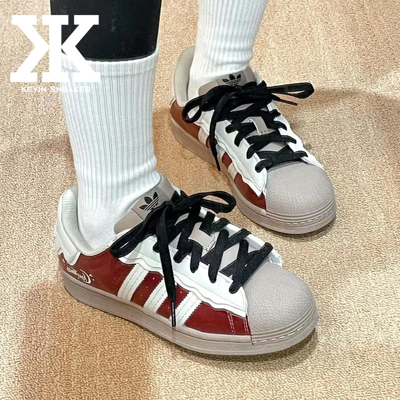 adidas圣诞贝壳系带女低帮板鞋