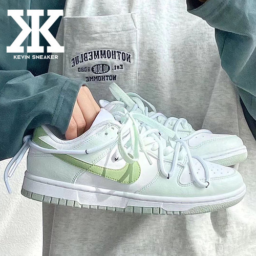 Nike耐克青提奶绿系带男女低帮板