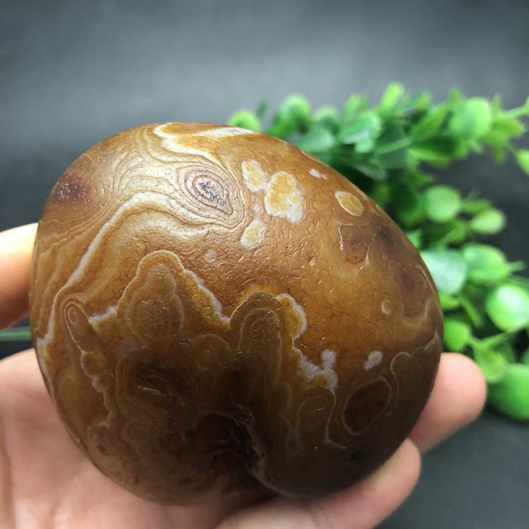 《凤凰》马达加斯加花纹籽料天然冰彩玛瑙马料原石石头手把件收藏