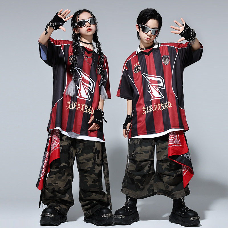 街舞儿童潮服男童嘻哈迷彩裤套装hiphop女童走秀表演服装少儿