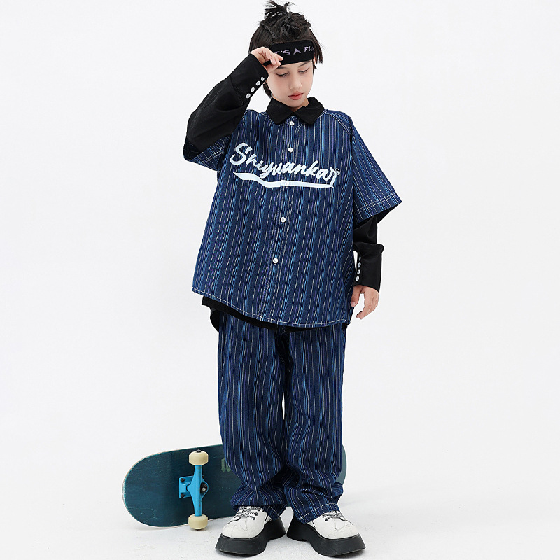 街舞儿童潮服男童定制帅气牛仔套装女童少儿hiphop宽松表演出服装
