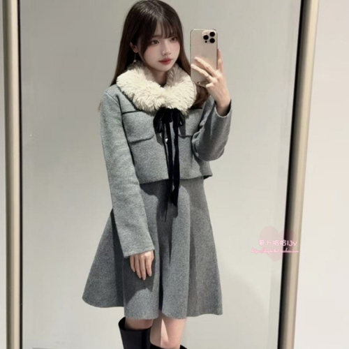 毛领针织外套+半身裙套装