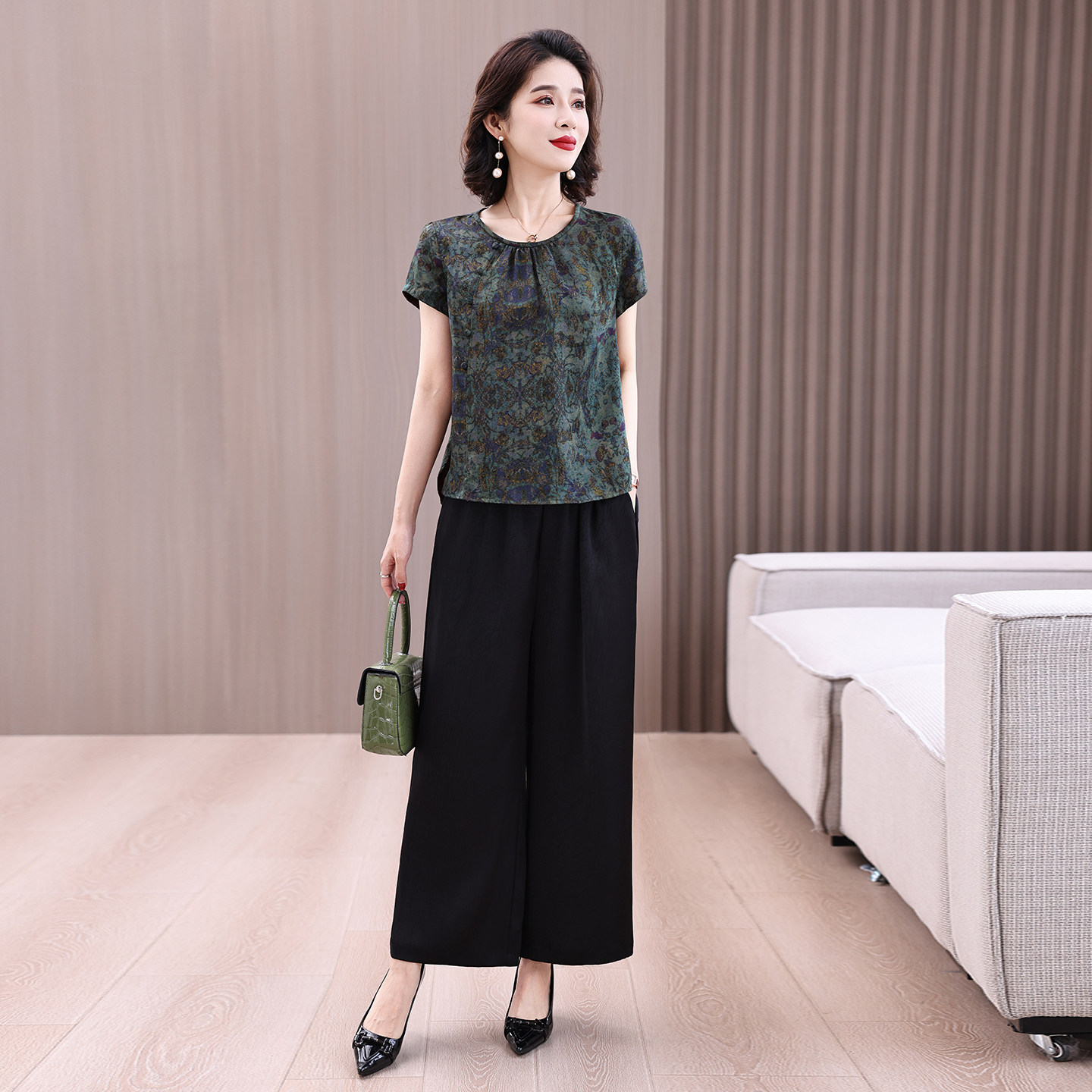 夏季香云纱旗袍显瘦妈妈套装