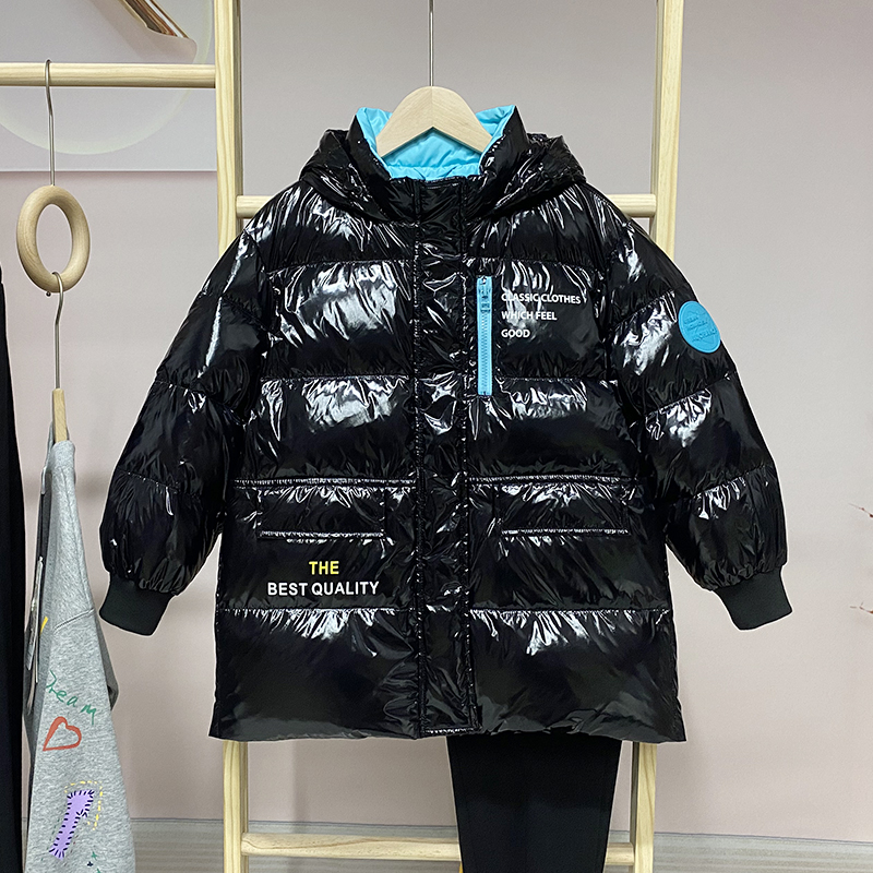 海娃娃中长款儿童防污羽绒服