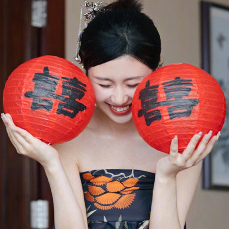 结婚喜字红灯笼领证婚礼拍照道具