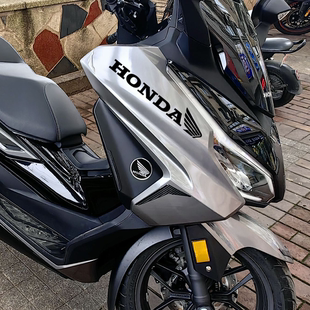 车头拉花适用本田佛沙NSS350改装饰贴纸风挡贴软胶翅膀贴