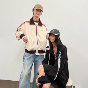 小明同学Ming_专属 复古拼接美式 roaringwild arch 夹克外套