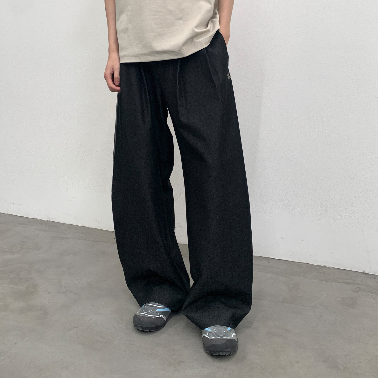 【chammy直播专属】咆哮野兽 垂感阔腿裤弯刀设计感男士休闲长裤