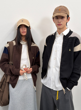 roaringwild a arch 咆哮野兽 黑色拼接情侣装外套美式开衫毛衣男