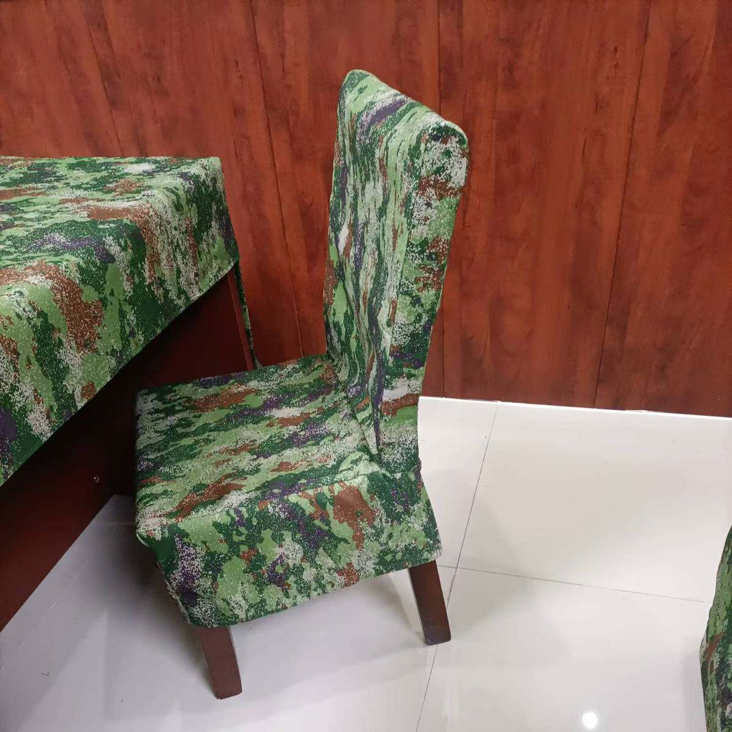 新式迷彩椅子套加工订制加厚涤棉款迷彩布料桌布椅套窗帘溜溜布