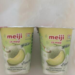 代购泰国产 MEJI/明治低脂蜜瓜椰果乳酪/哈蜜瓜味酸奶135G*2