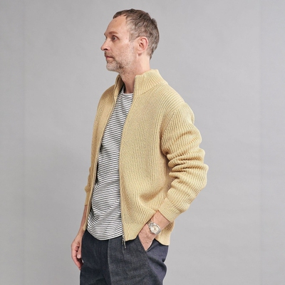 【5折】日本代购 UA＜SOVEREIGN＞ 针织开衫 0162