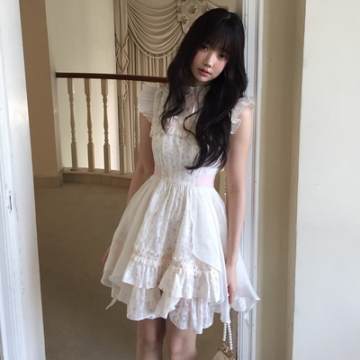 啦啦酱 月屿花墙 清楚系甜美碎花镂空小飞袖温柔收腰木耳边连衣裙