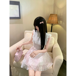 啦啦酱 小春黛 清楚系粉晕碎花开叉设计连衣裙收腰层层纱甜妹短裙