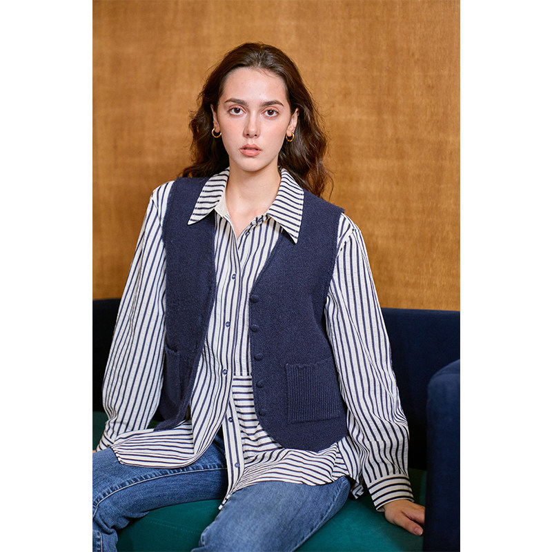 HeyDress软糯针织马甲女春季v领双口袋复古松弛保暖百搭背心上衣