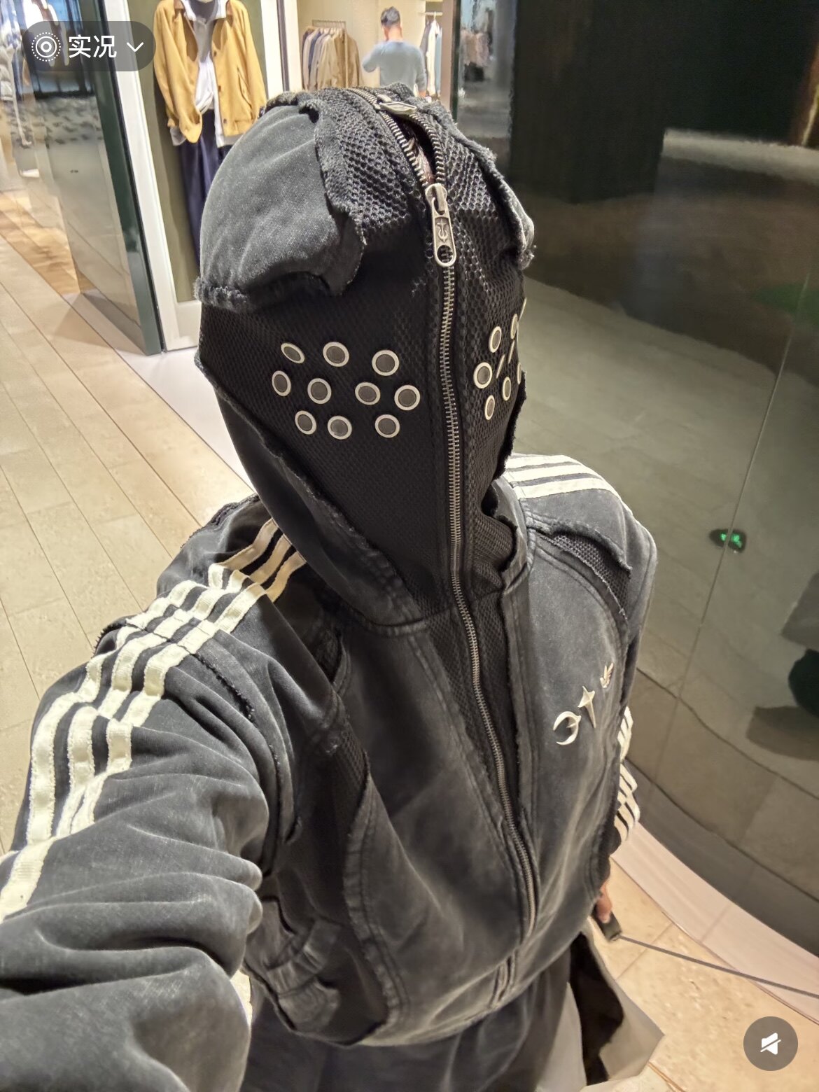 thug club联名外套