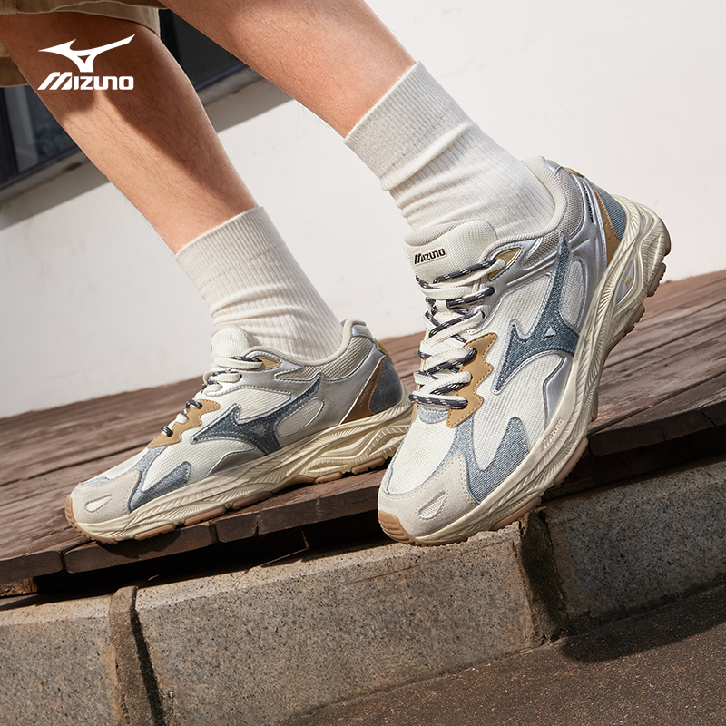 美津浓网面透气老爹鞋