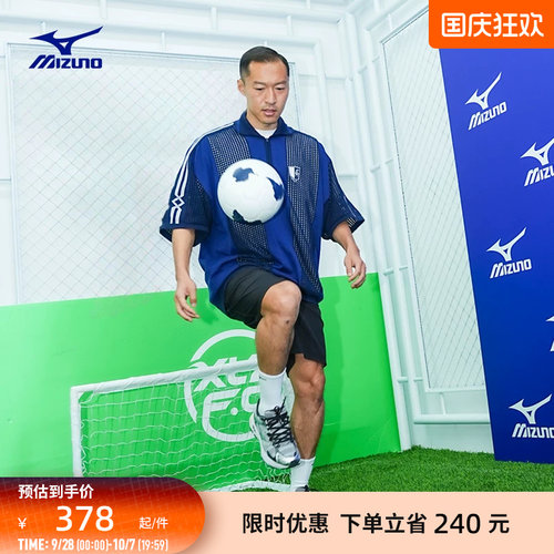EVA中底轻量缓震，柔软回弹，舒适畅跑