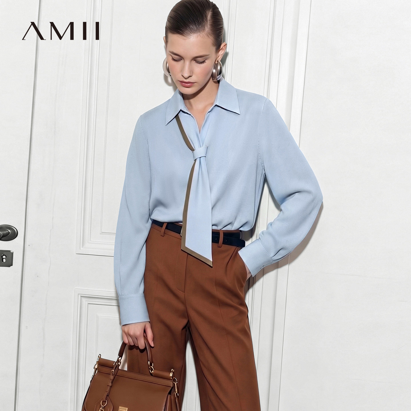 Amii2026秋新款通勤撞色领带翻领V领雪纺衫女宽松小宽肩长袖上衣