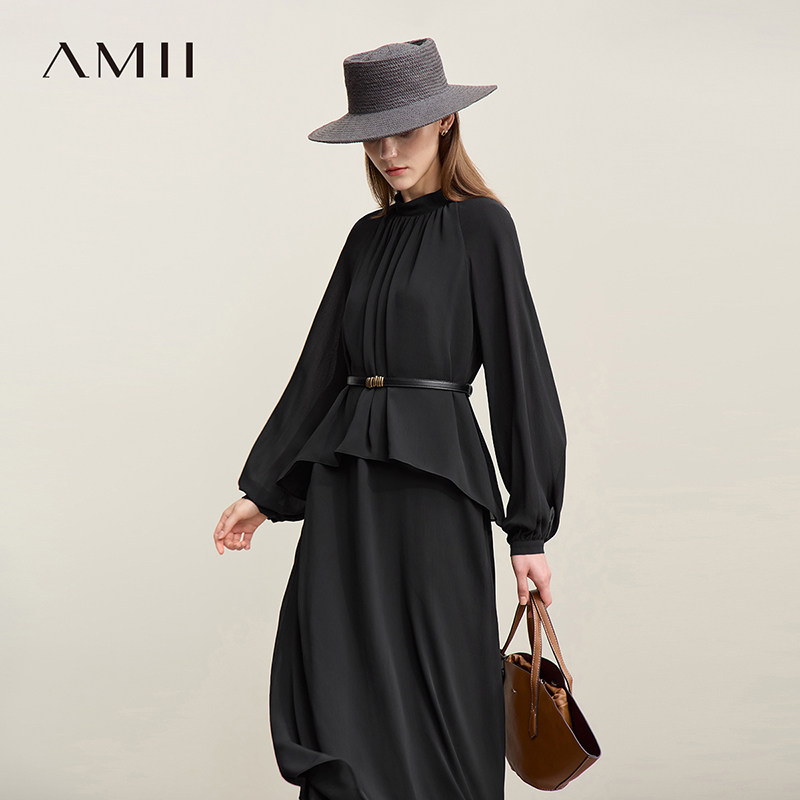 Amii2026春新款半高领层次感假两件顺纡绉雪纺连衣裙女小黑裙子