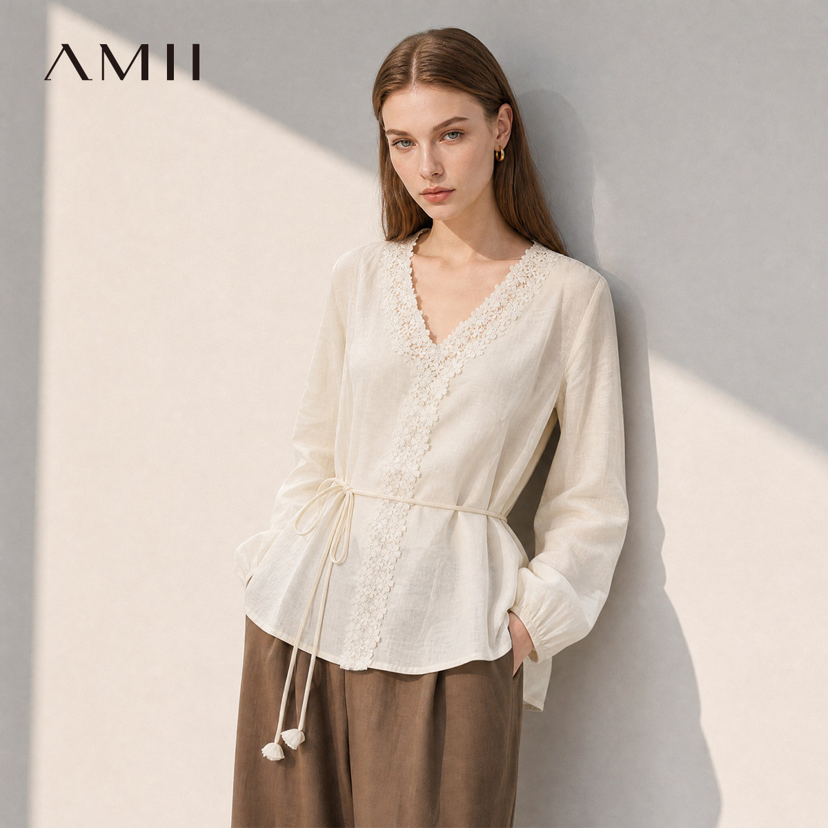 Amii【莱赛尔苎麻衬衫】26秋法式优雅蕾丝拼接绑带显瘦衬衫高品质