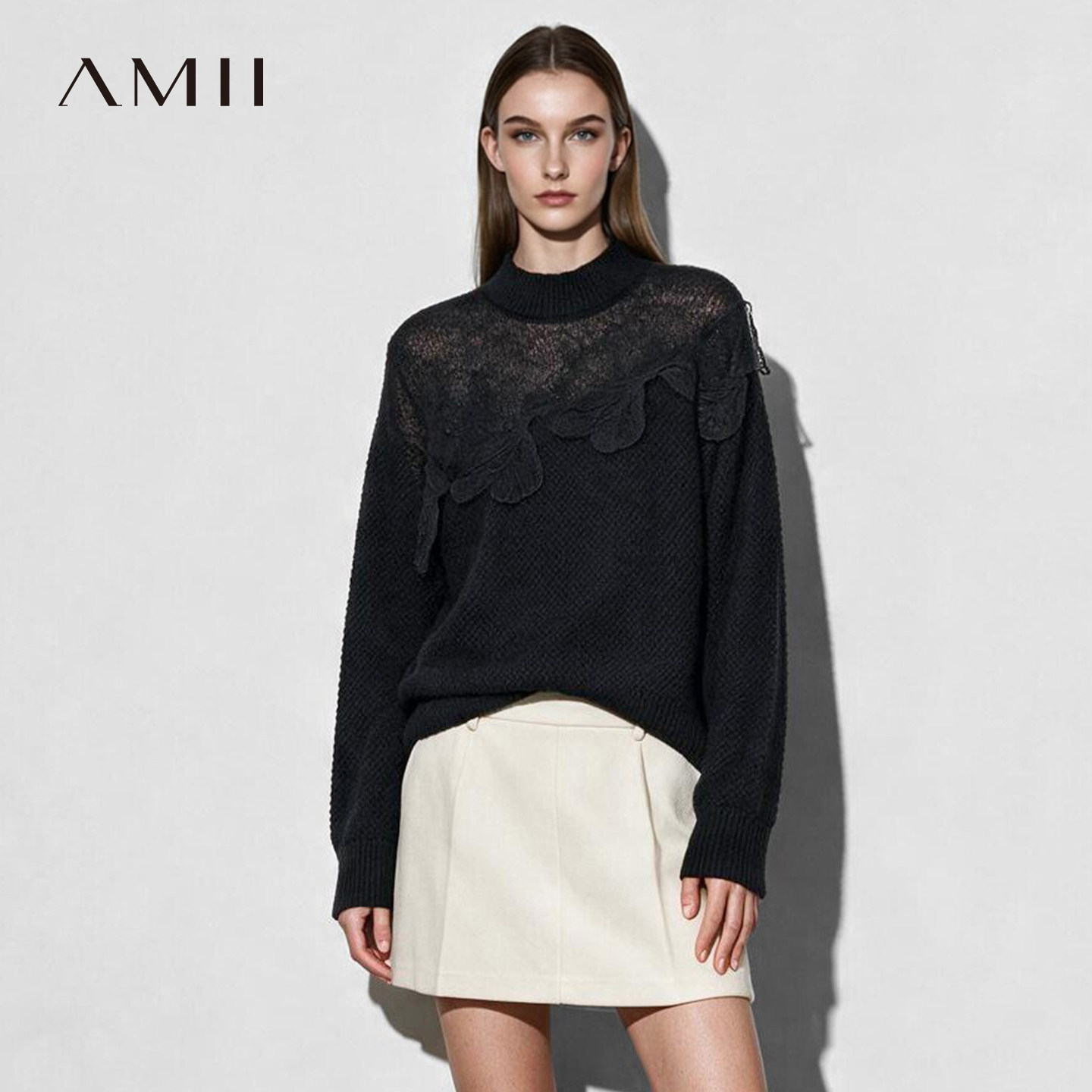 Amii2026冬新款优雅通勤风拼花边半高领落肩袖毛衣女菠萝针法上衣