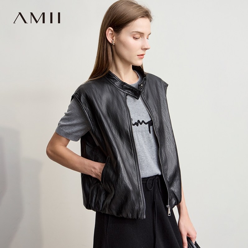 Amii【复古PU皮马夹】2026春新款简约复古风宽松PU皮衣马甲女外套