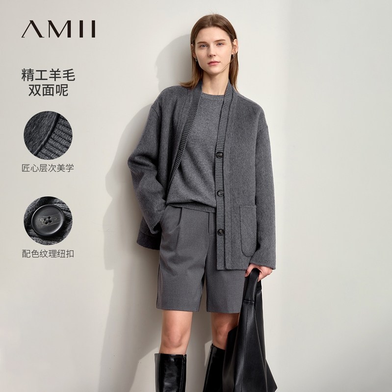 Amii2026冬新款V领落肩袖拼接毛织羊毛双面呢女宽松毛呢外套上衣