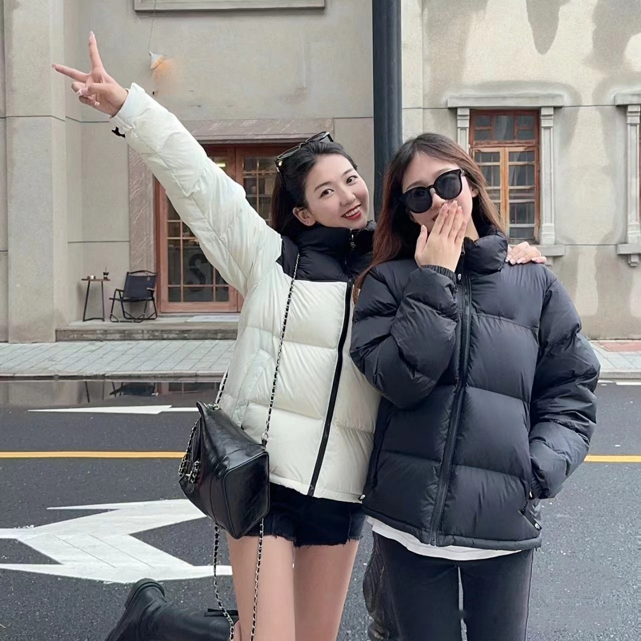 2025莆田1996男女款刺绣羽绒服美版情侣面包服防风防水保暖外套