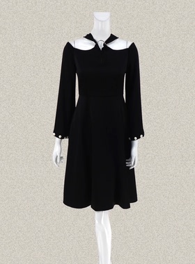 F*RRO G*ANO喇叭袖性感露肩女春秋黑色醋纤连衣裙吊带裙 2E767W01