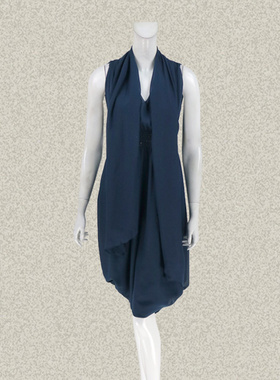 裘TN 正品 围巾可拆两用女夏季无袖灯笼裤连身裤七分连体裤421156