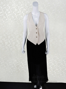 新!V*VA HE*RT正品 后身交叉V领无袖百搭女夏秋全棉马夹VS42402